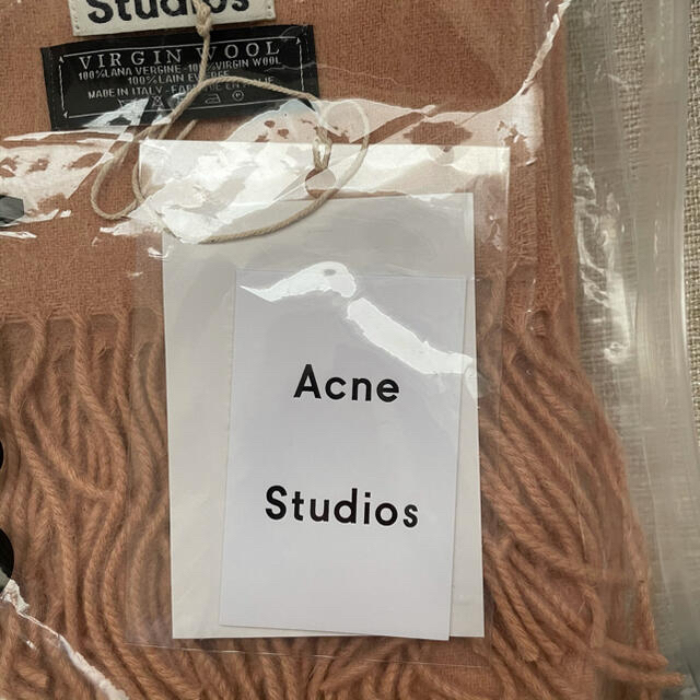 ACNE(アクネ)のAcneStudios アクネストゥディオズ マフラー 大判ストール ブラウン レディースのファッション小物(マフラー/ショール)の商品写真