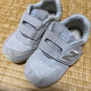 ニューバランス(New Balance)の専用　ベージュコンバース　グレーニューバランス(サンダル)