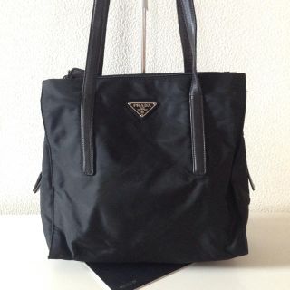 プラダ(PRADA)の良品プラダ ナイロンショルダー(ショルダーバッグ)