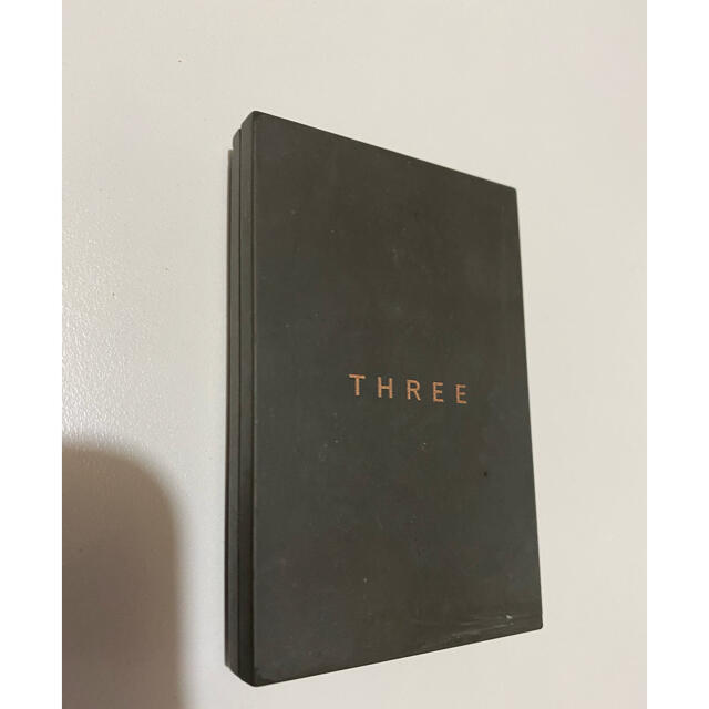 THREE(スリー)のthree 4Dプラスアイパレッド　03 コスメ/美容のベースメイク/化粧品(アイシャドウ)の商品写真