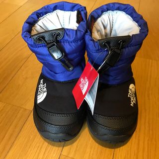 ニューバランス(New Balance)の新品　子ども用ウィンターブーツ　(ブーツ)