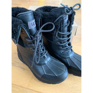 UGG - UGG スノーブーツ 未使用 防水の通販 by しろ｜アグならラクマ