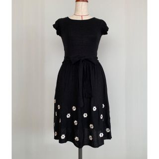 RED VALENTINO - RED VALENTINO / 小花刺繍ニットワンピース 超美品の ...