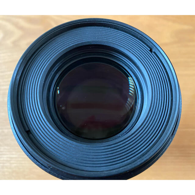 Canon(キヤノン)のCANON EF100 2.8L マクロ IS USM スマホ/家電/カメラのカメラ(レンズ(単焦点))の商品写真