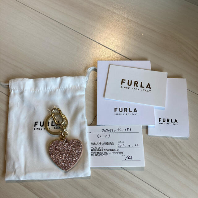 Furla(フルラ)のフルラ　チャーム　キーホルダー　Ritty様専用 レディースのファッション小物(キーホルダー)の商品写真