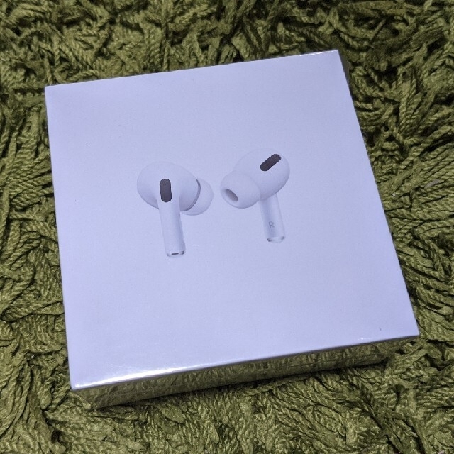 Apple(アップル)のairpods pro Apple MWP22J/A【新品未開封】 スマホ/家電/カメラのオーディオ機器(ヘッドフォン/イヤフォン)の商品写真