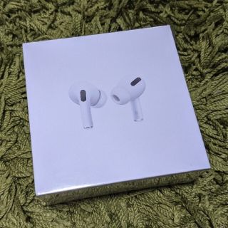 アップル(Apple)のairpods pro Apple MWP22J/A【新品未開封】(ヘッドフォン/イヤフォン)