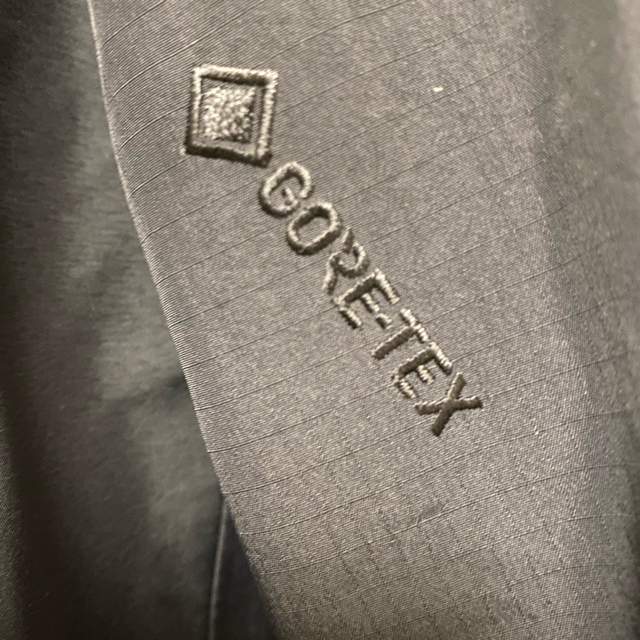 ARC'TERYX(アークテリクス)のBETA SL HYBRID JACKET M メンズのジャケット/アウター(マウンテンパーカー)の商品写真