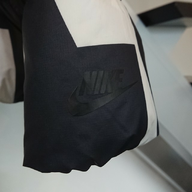 NIKE(ナイキ)の美USED ナイキ NIKE ダウン ジャケット アウター NSW S メンズのジャケット/アウター(ダウンジャケット)の商品写真