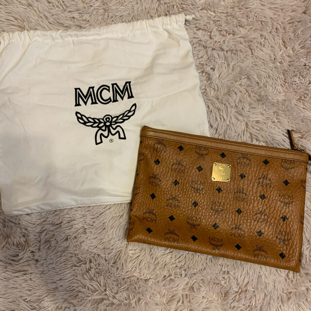 MCM クラッチバック