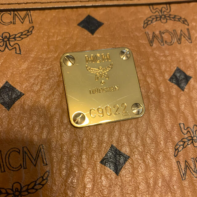 MCM(エムシーエム)のMCM クラッチバック レディースのバッグ(クラッチバッグ)の商品写真