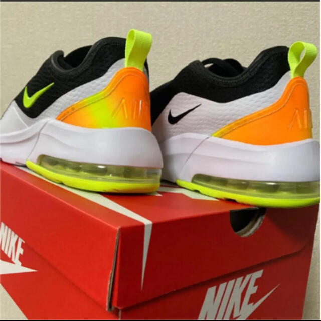 【新品】NIKE ナイキ エアーマックス スニーカー 25.5 メンズの靴/シューズ(スニーカー)の商品写真