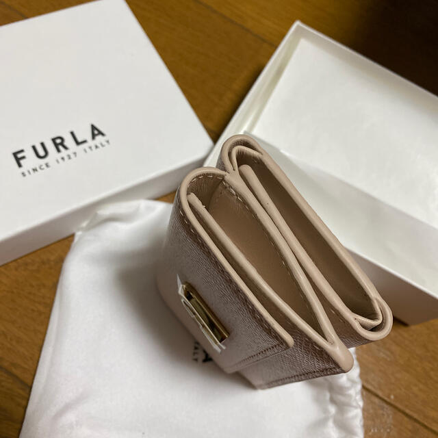 【新品】FURLA ミニ財布　三つ折り財布　フルラ