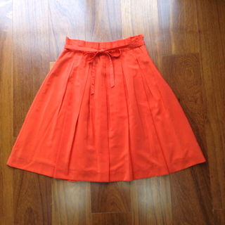 ボナジョルナータ(BUONA GIORNATA)のボナジョルナータ オレンジスカート(ひざ丈スカート)