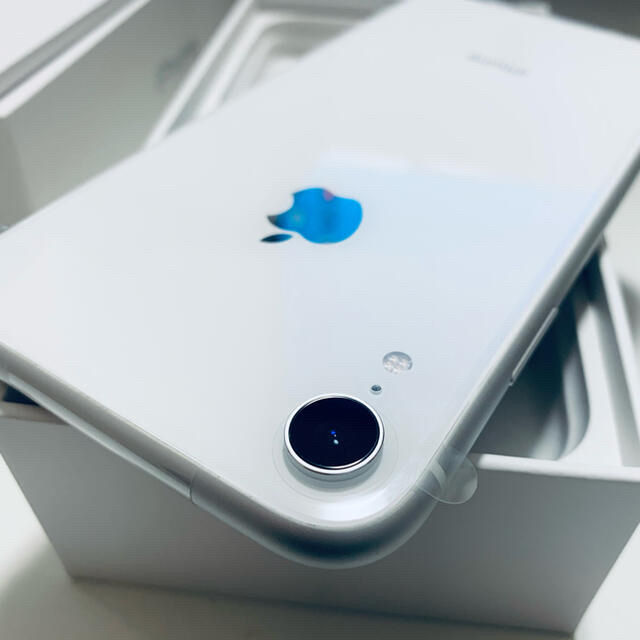 iPhone - iphone XR 64gb ホワイト 白 美品 付属品あり SIMロック解除 ...