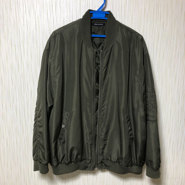 SpRay(スプレイ)のBIG MA-1   カーキ　M レディースのジャケット/アウター(ブルゾン)の商品写真
