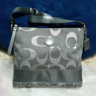 コーチ(COACH)の新品　COACH　ショルダーバッグ(ショルダーバッグ)