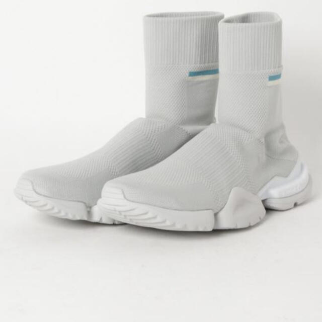 Reebokリーボック SOCK RUN.R dv5545 27500円