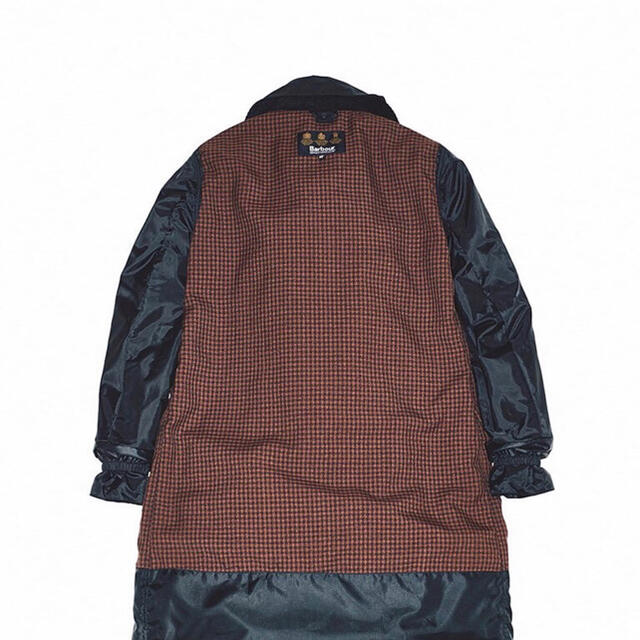 Barbour(バーブァー)のスタイリスト私物　バブアー　AURALEE コート　サイズ40 メンズのジャケット/アウター(ミリタリージャケット)の商品写真