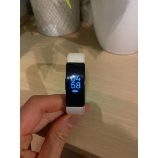 Fitbit Inspire HR キズあり(トレーニング用品)