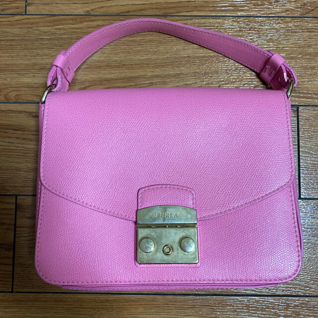 フルラ　FURLA バッグ　ピンクバッグ