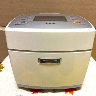 ミツビシデンキ(三菱電機)の三菱IHジャー炊飯器13年製　炭炊窯(炊飯器)