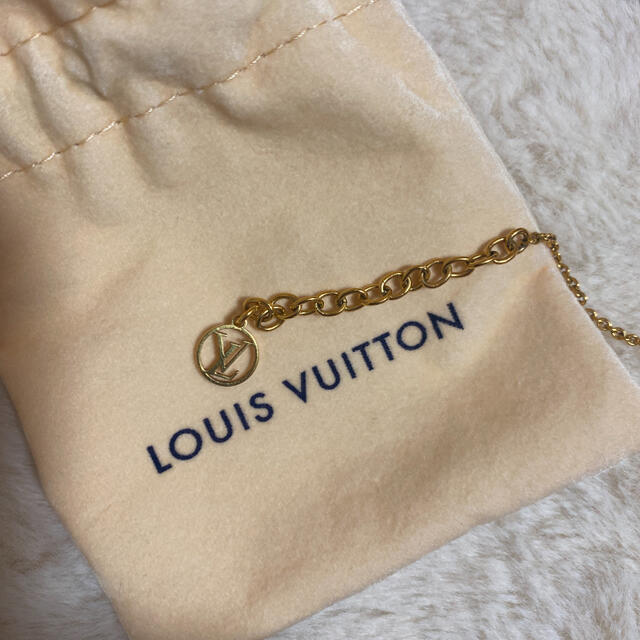 Louis Vuitton ルイヴィトン ネックレス Vの通販 By こうき S Shop ルイヴィトンならラクマ Louis Vuitton ルイヴィトン ネックレス Vの通販 By こうき S Shop ルイヴィトンならラクマ