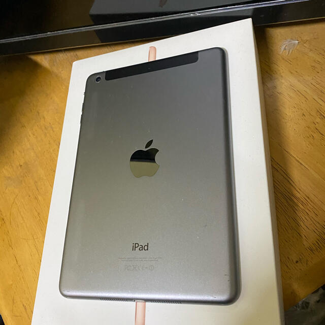 iPad セルラー AU アイパッド ミニ2世代の通販 by Yukiノ屋's shop｜アイパッドならラクマ - 完動品 iPad mini2 16GB 好評豊富な