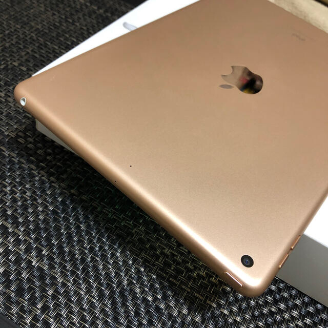 ipad 7世代 10.5インチ 128GB wifiモデル 2