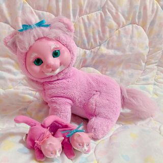 ナイルパーチ(NILE PERCH)の🐈 Hasbro Kitty surprise vintage plush (ぬいぐるみ)