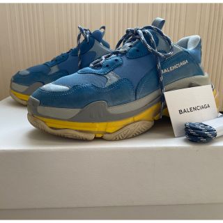 バレンシアガ(Balenciaga)のbalenciaga tripleS トリプルS(スニーカー)