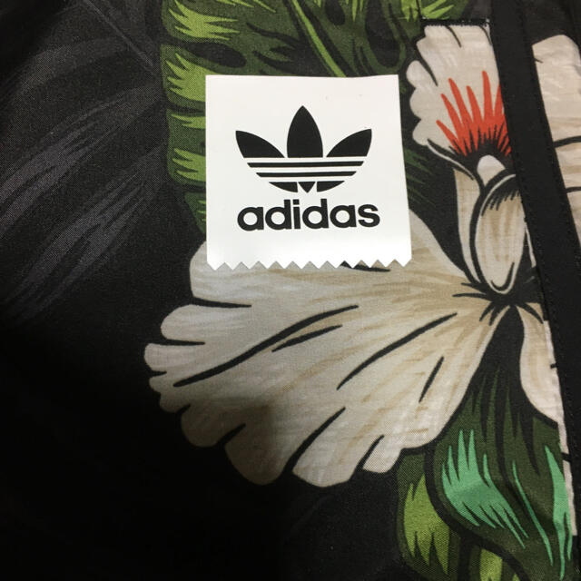 adidas(アディダス)の中古アディダス花柄パンツＳポリエステル総柄 メンズのパンツ(その他)の商品写真