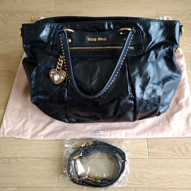 MiuMiuバッグ(未使用品)