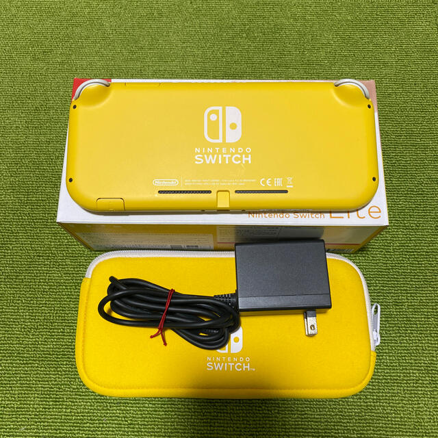 Nintendo Switch Lite イエロー