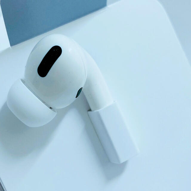 Apple AirPods Pro 正規品 おまけ付きオーディオ機器