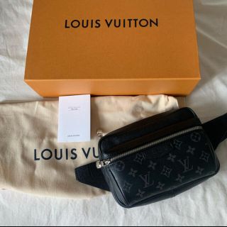 ルイヴィトン(LOUIS VUITTON)のルイヴィトン　バムバッグ　アウトドア　メンズ　美品　ボディバッグ(ボディーバッグ)