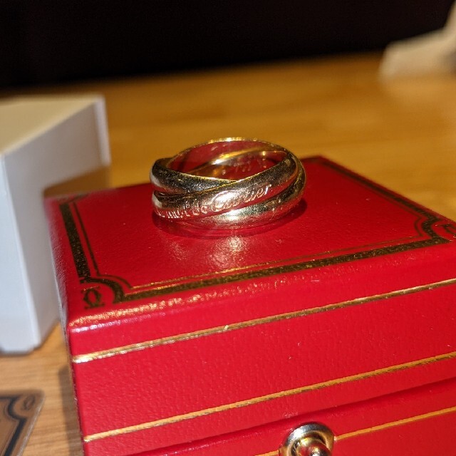 Cartier(カルティエ)のCartier 12号 52トリニティ K18 3連 カルティエ リング 指輪 レディースのアクセサリー(リング(指輪))の商品写真