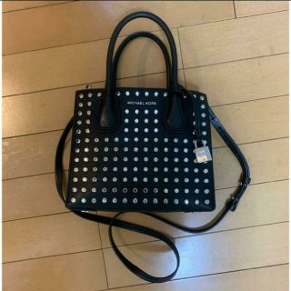 マイケルコース(Michael Kors)のMICHAEL KORS マイケルコース ハンドバッグ 2WAY スタッズ 美品(ハンドバッグ)