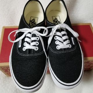 ヴァンズ(VANS)のVANS Authentic Black ヴァンズオーセンティック　黒(スニーカー)