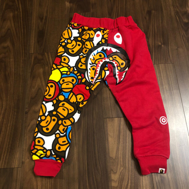 A BATHING APE(アベイシングエイプ)の今月末までセール様専用 キッズ/ベビー/マタニティのキッズ服男の子用(90cm~)(パンツ/スパッツ)の商品写真