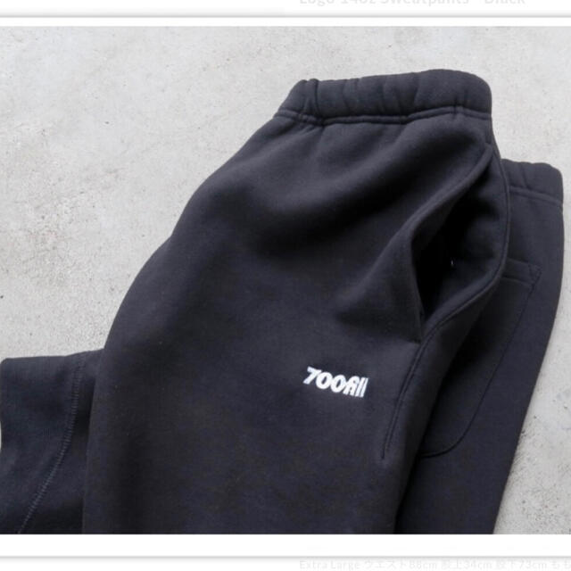 700 FILL Embroidered Sweatpants 殿堂 www.gold-and-wood.com