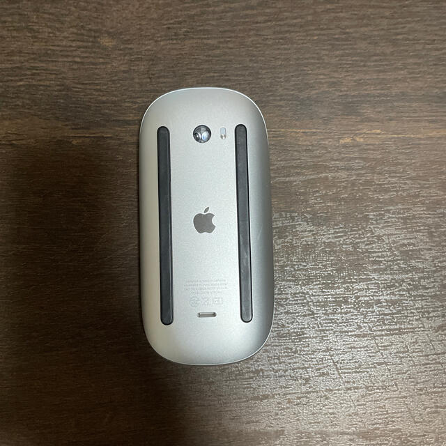 Mac (Apple)(マック)のMagic Mouse2 スマホ/家電/カメラのPC/タブレット(PC周辺機器)の商品写真