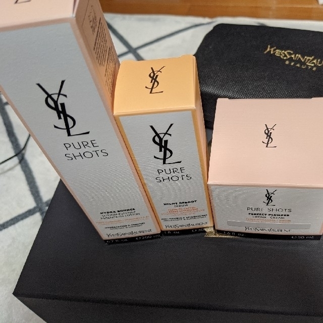 当店の記念日 Yves Saint Laurent Beaute - ゆこたん専用イブサンローラン　ナイトセラム 化粧水/ローション