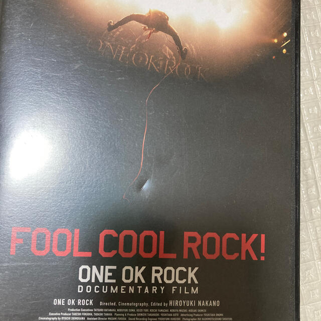 ONE OK ROCK(ワンオクロック)のFOOL　COOL　ROCK！　ONE　OK　ROCK　DOCUMENTARY　 エンタメ/ホビーのDVD/ブルーレイ(ミュージック)の商品写真