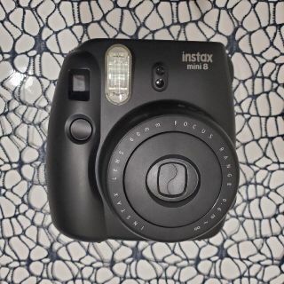 フジフイルム(富士フイルム)の【ジャンク品付】FUJI FILM INSTAX MINI8 BLACK本体のみ(フィルムカメラ)