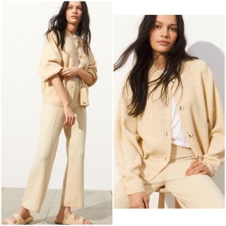 ザラ(ZARA)のクーポン期間限定価格！ H＆M 新作ニット　セットアップ　新作ライトイエロー(その他)