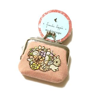 フランシュリッペ(franche lippee)の♡うさぎ刺繍×リバティ♡ぷっくりミニminiがま口♡フランシュリッペ(その他)