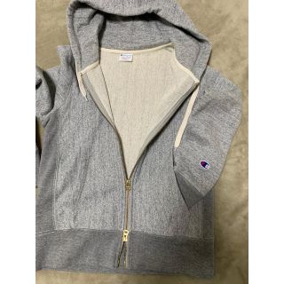 チャンピオン(Champion)のChampionパーカー　リバースウィーブ　Women’s M (パーカー)