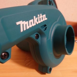 マキタ(Makita)のマキタ　18V　新品　充電式ブロワ　UB185D(工具/メンテナンス)