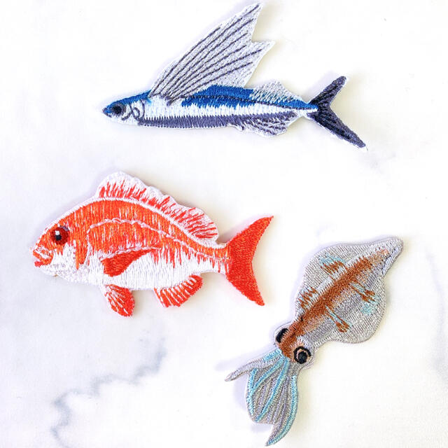 魚好きさん 3個 アイロン刺繍ワッペン タイ トビウオ イカ 鯛 魚釣りの通販 By ꪔ Miffy ꪔ S Shop ラクマ